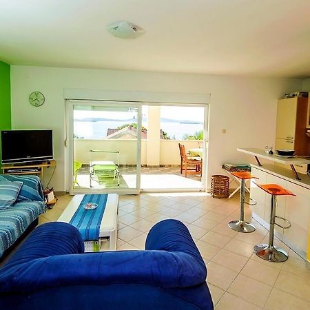 Deluxe Apartment Жаборич Екстериор снимка
