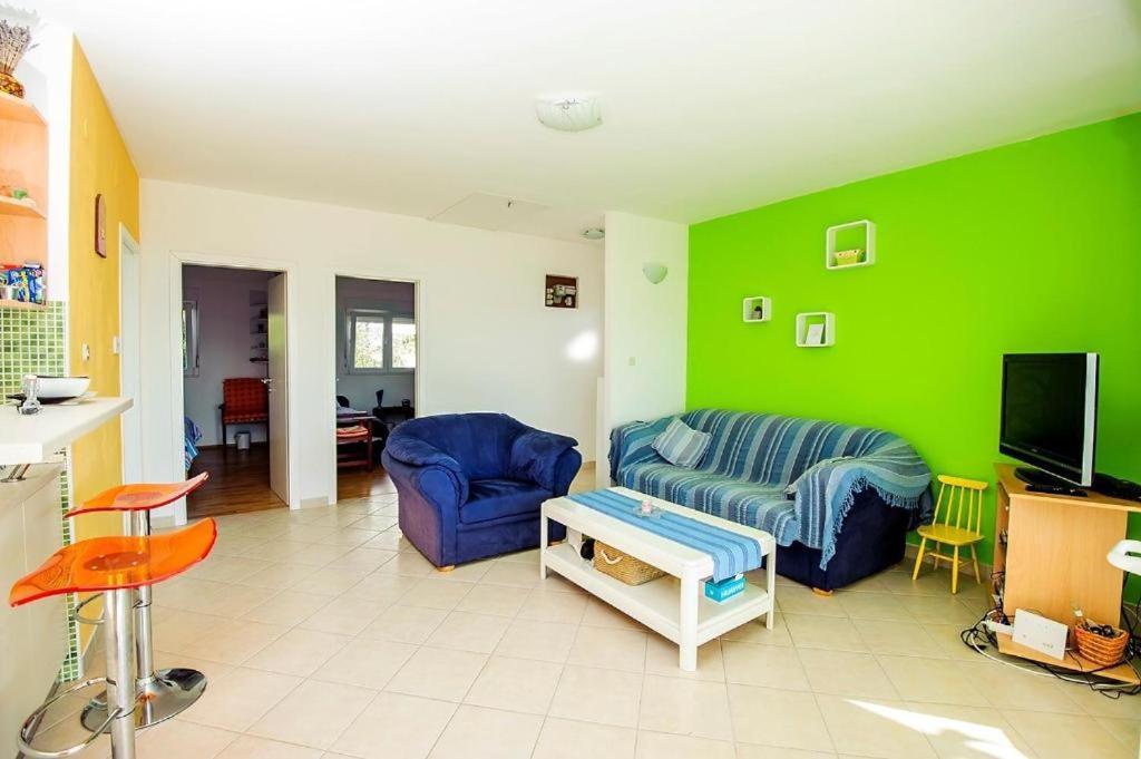Deluxe Apartment Жаборич Екстериор снимка